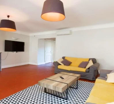 uift0gf9hamhveyqjkhy